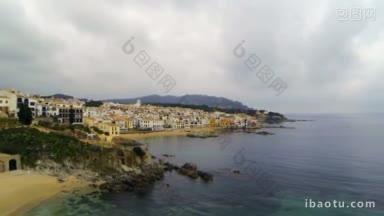 风景如画的地中海渔村拉科斯塔布拉瓦赫罗纳